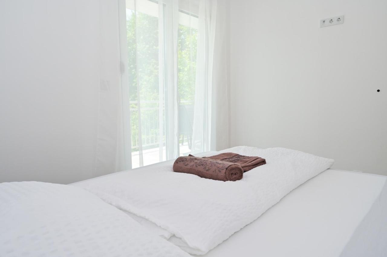 Villa Anita 亚伊采 外观 照片